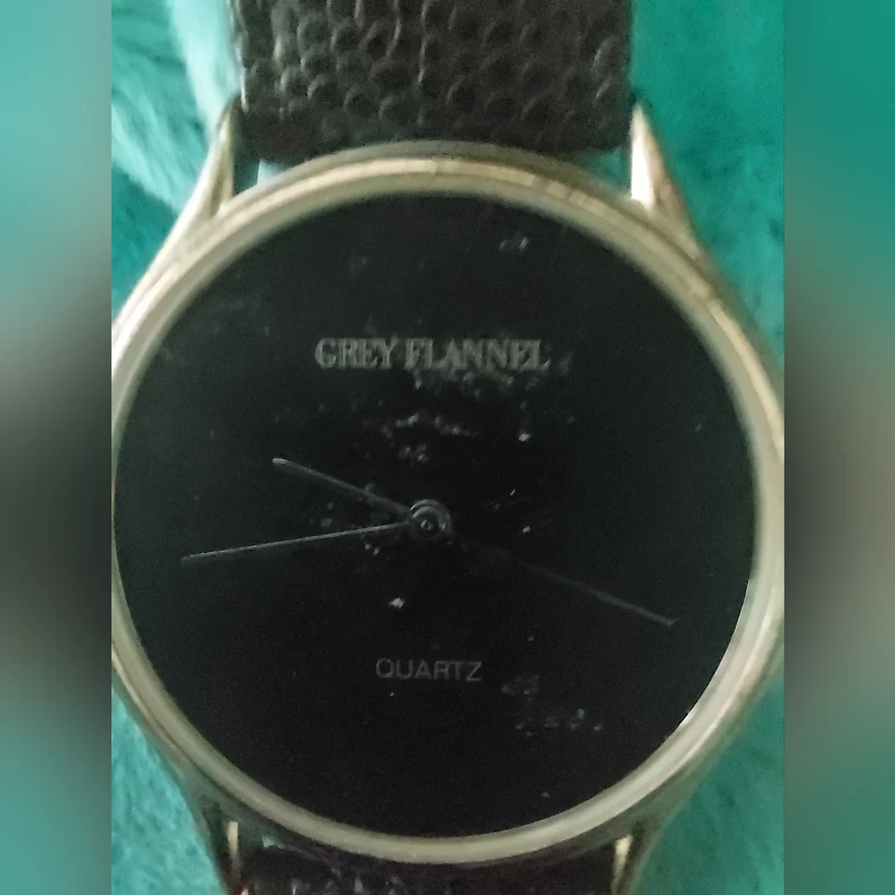 Grey Flannel Mens Quartz Black Wrist Watch, Estate Jewelry